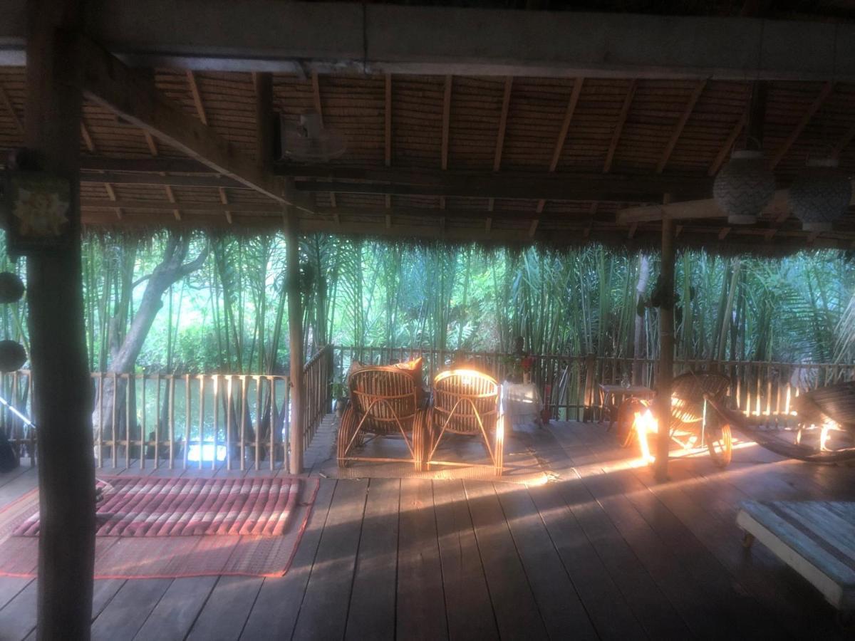 Retro Kampot Guesthouse Екстериор снимка