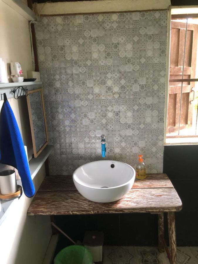 Retro Kampot Guesthouse Екстериор снимка